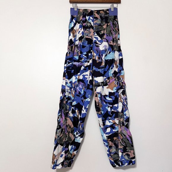 NWT Free People Movement Mesmerize Me Printed Pants in Violet Splendor C… - Picture 3 of 9